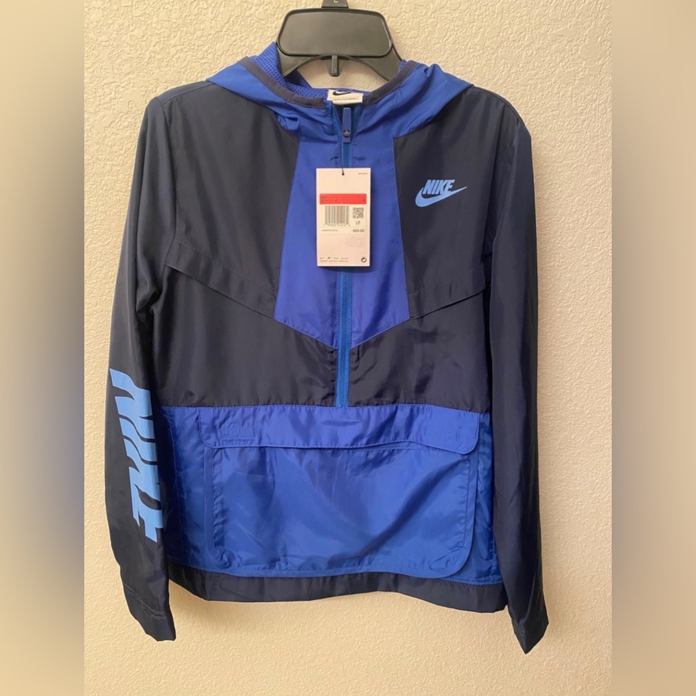 Nike Boys' Sportswear Hoodie Windrunner Anorak ½ Zip Jacket